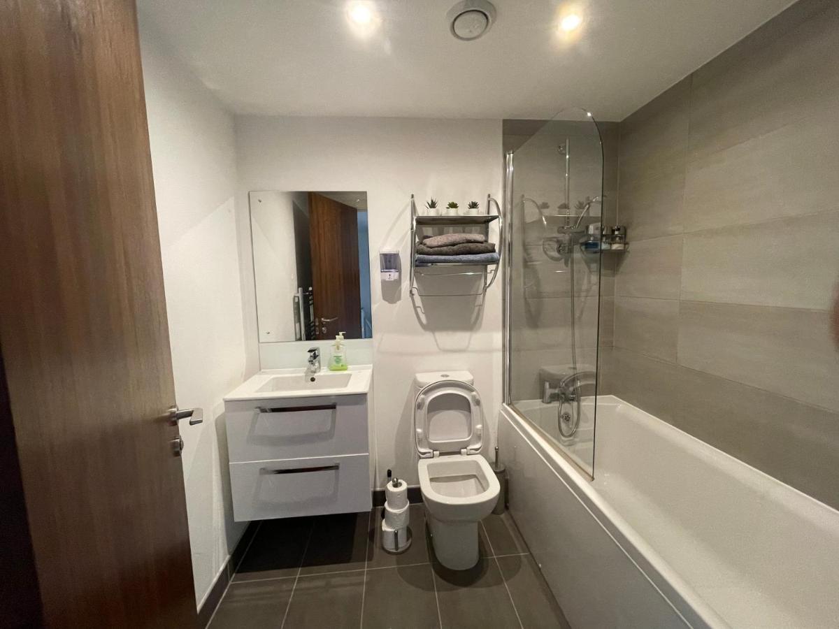 Modern Apartment Near Bullring Birmingham Ngoại thất bức ảnh